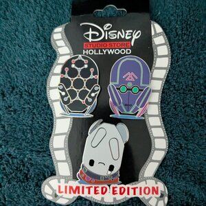 Ron's Gone Wrong bot pins, DSSH